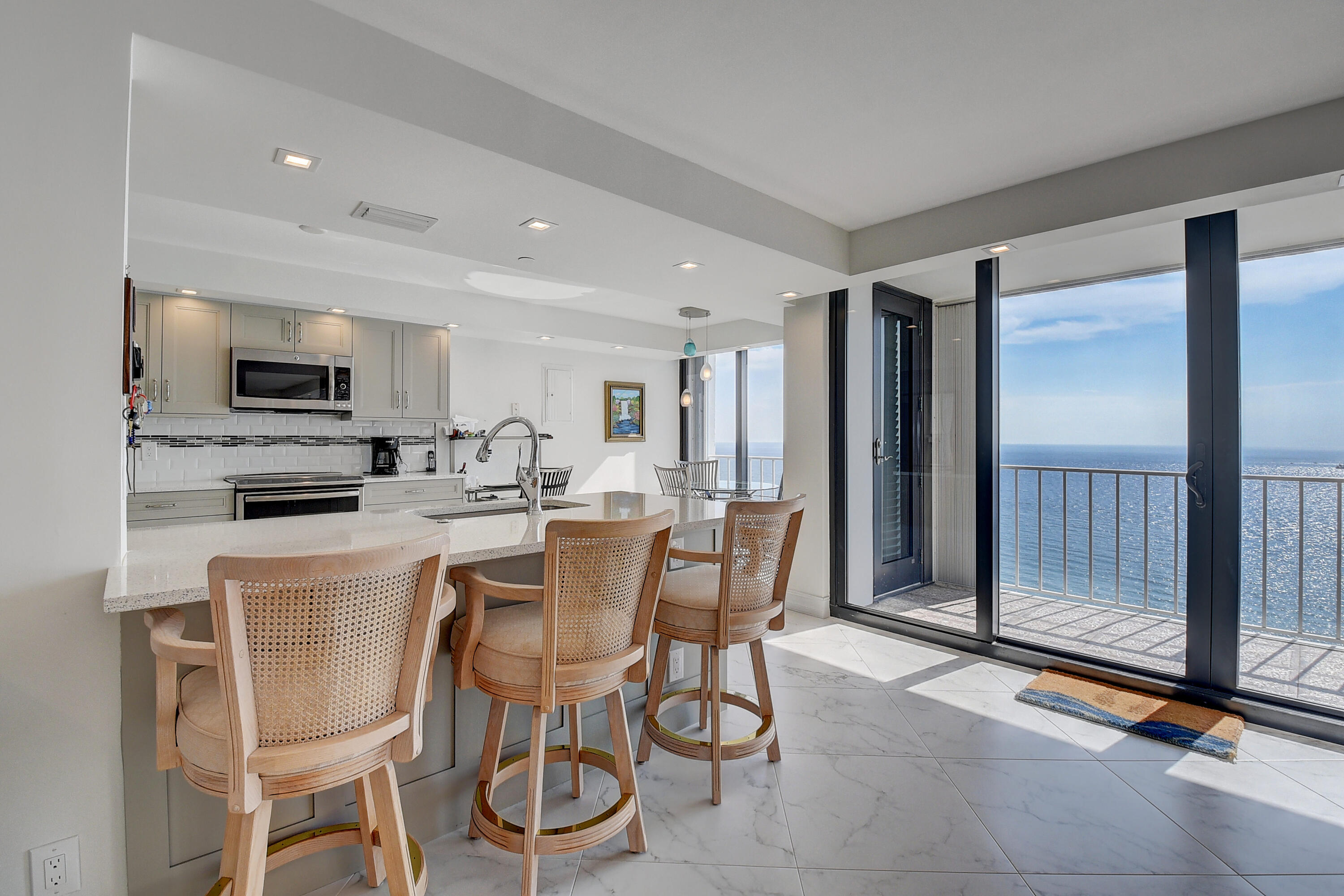 2600 South Ocean Boulevard, Unit LPHD Boca Raton, FL 33432 - Photo 6 of 50 Kitchen 1