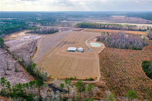 $985,000 | 2064 Highway 121, Bristol, GA 31518