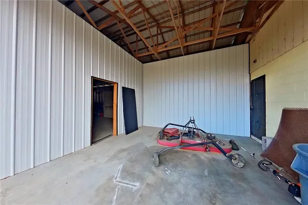 $985,000 | 2064 Highway 121, Bristol, GA 31518