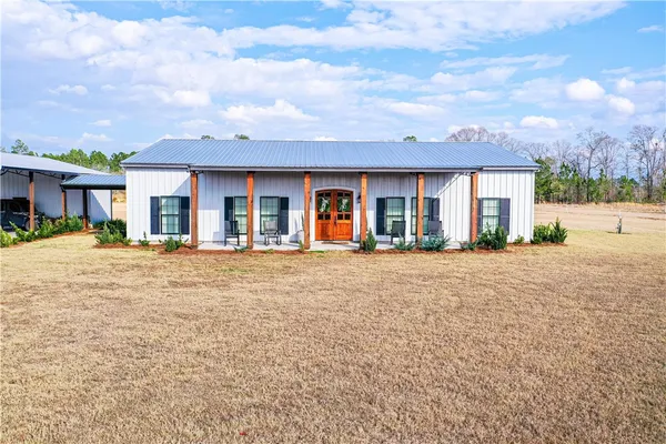 $985,000 | 2064 Highway 121, Bristol, GA 31518