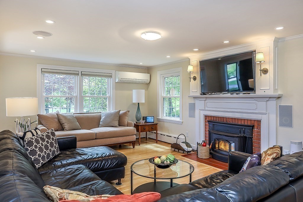 99 Sandy Valley Road Dedham, MA 02026 - Photo 6 of 24 Gallery Image 6