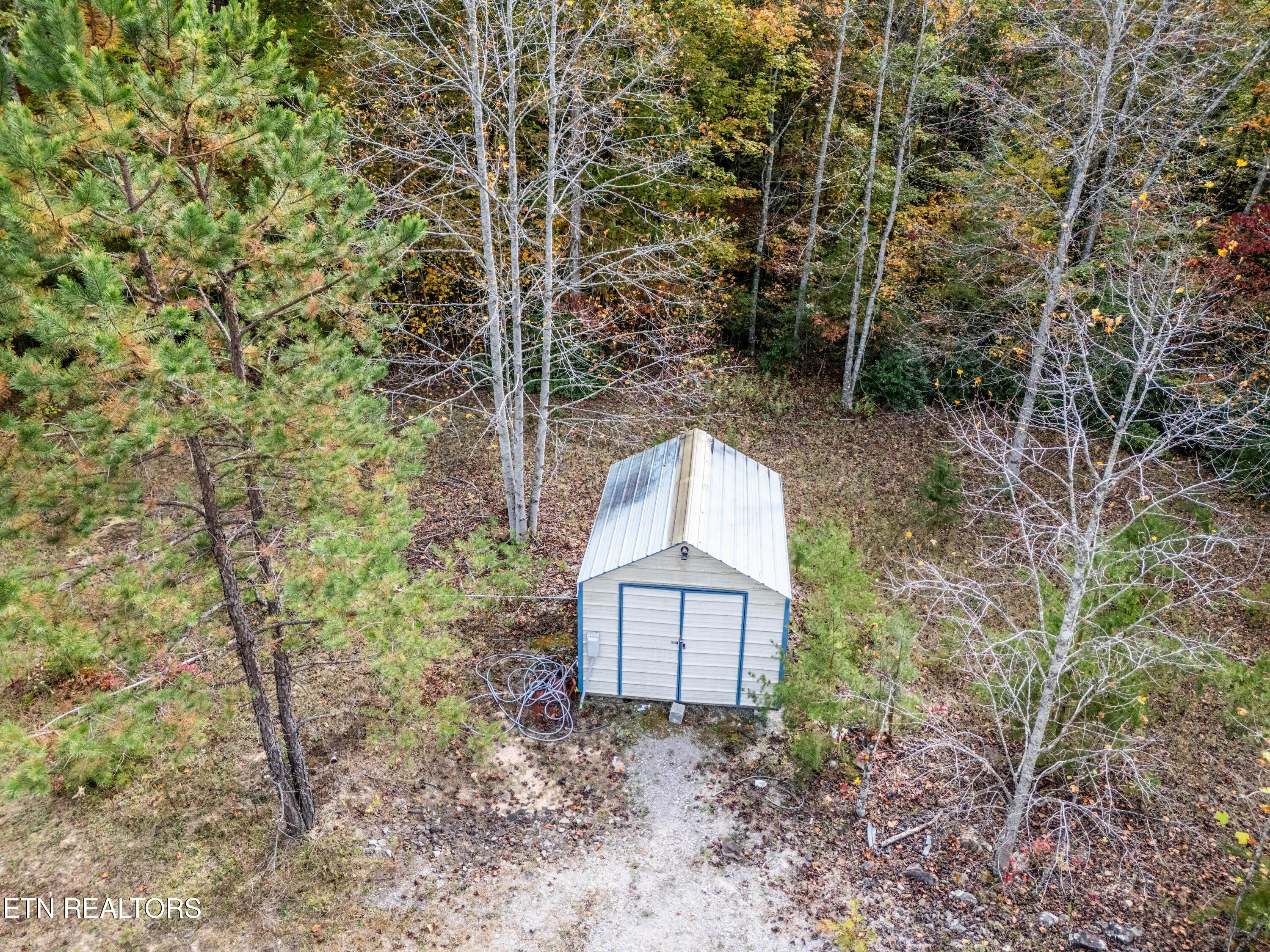 32 Reeves Place Monterey, TN 38574 - Photo 9 of 27 Shed2