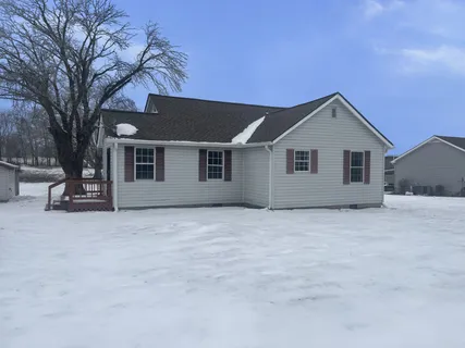 $230,000 | 255 Oakdale Road, Westmoreland, TN 37186