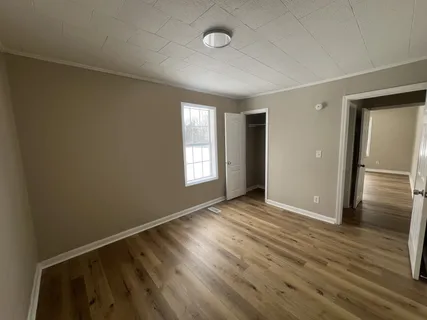 $225,000 | 255 Oakdale Road, Westmoreland, TN 37186