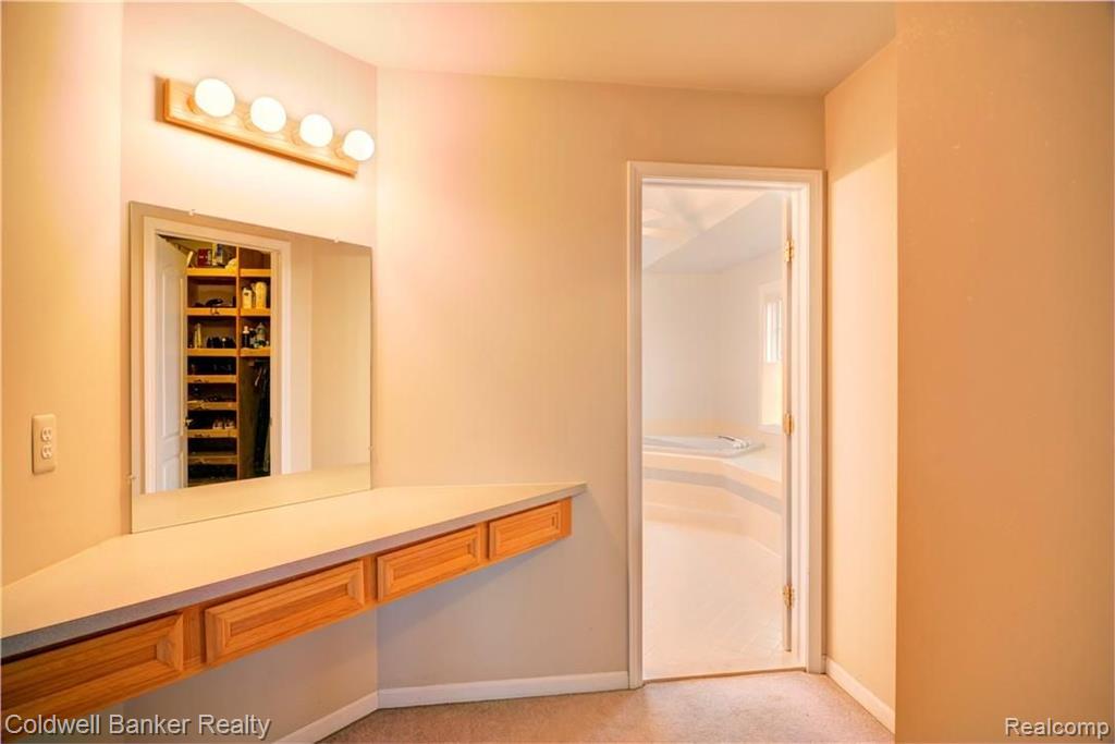 3636 Aynsley Drive Rochester Hills, MI 48306 - Photo 16 of 23