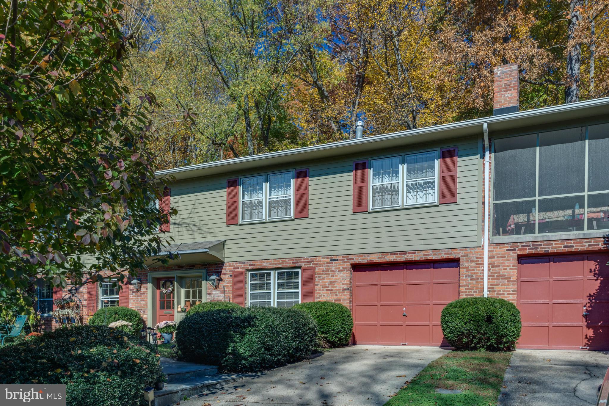 3536 36th Road North Arlington, VA 22207 - Photo 6 of 30 Exterior (Front)