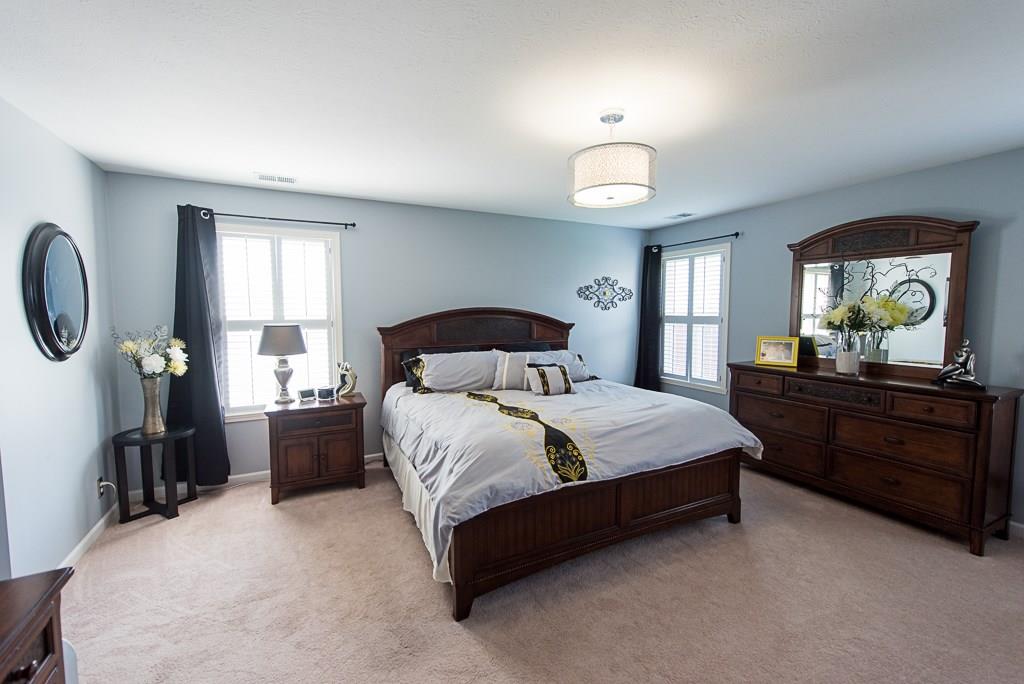 11346 Falling Water Way Fishers, IN 46037 - Photo 14 of 27 Gallery Image 14
