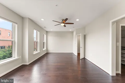 $1,200,000 | 204 Railbender Alley Southeast, Leesburg, VA 20175