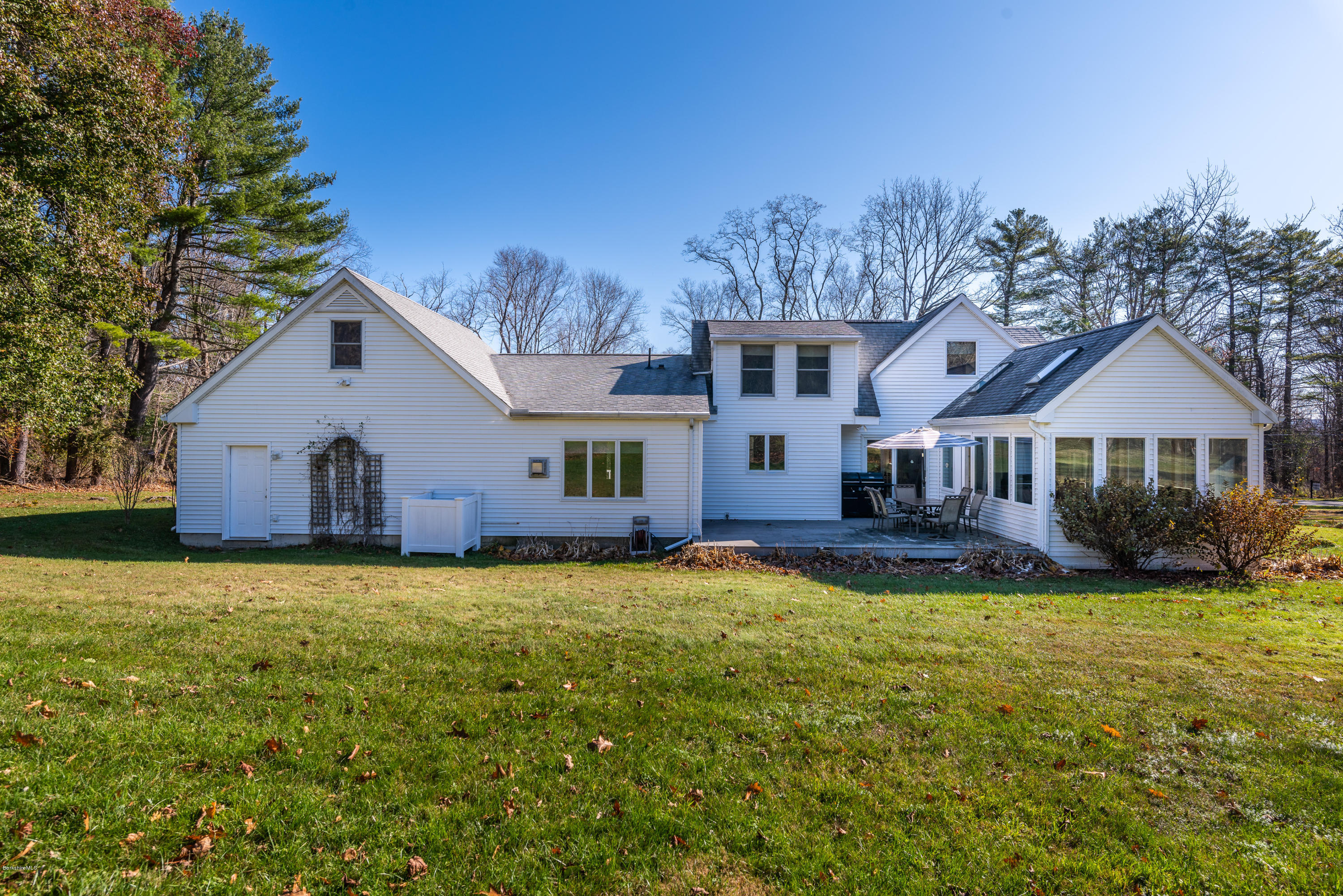 31 Interlaken Road Stockbridge, MA 01266 - Photo 32 of 34 a front view of a house with garden
