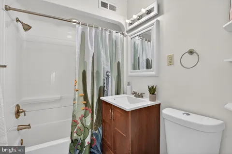 $165,000 | 614 Sligo Avenue, Unit 504, Silver Spring, MD 20910