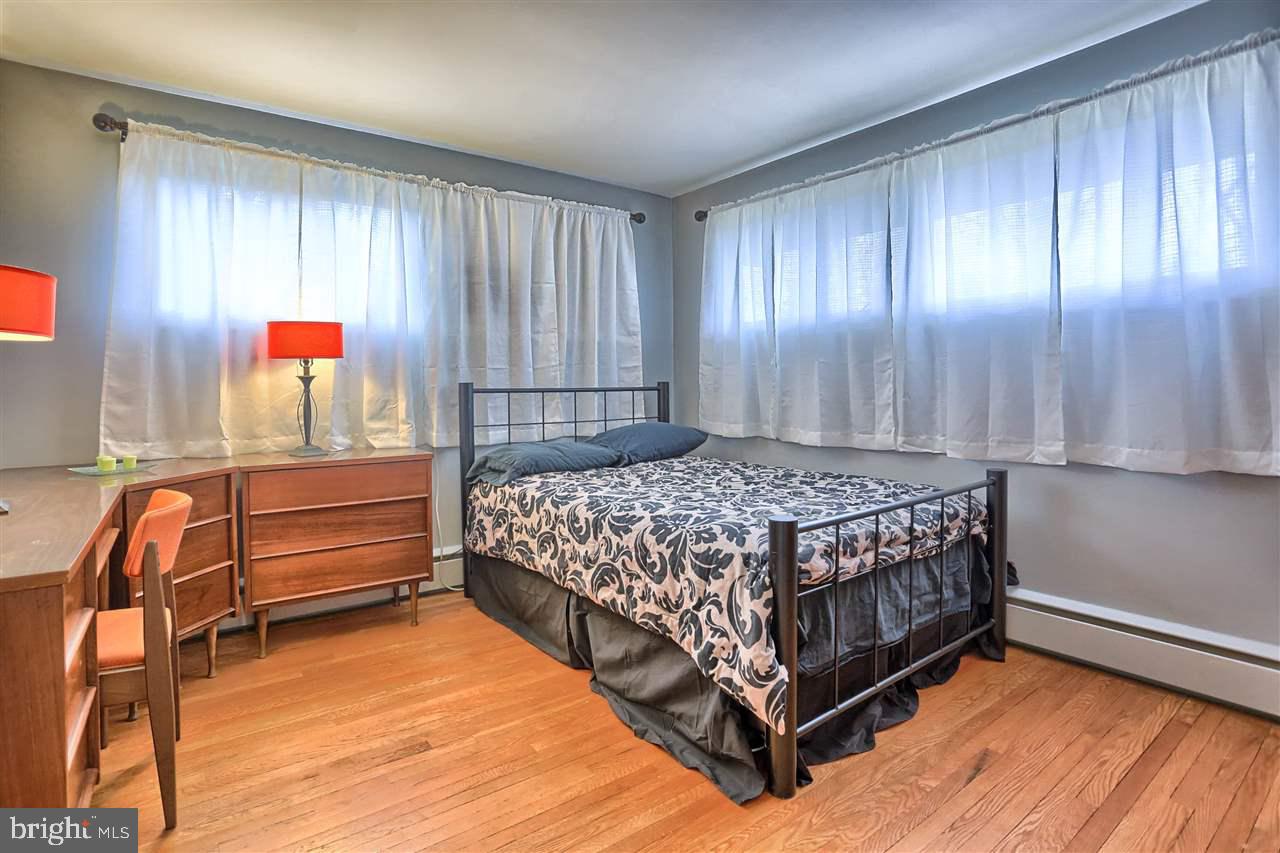 242 Greendale Road York, PA 17403 - Photo 20 of 36