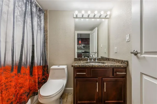 $108,999 | 700 East 8th Street, Unit 4S, Kansas City, MO 64106