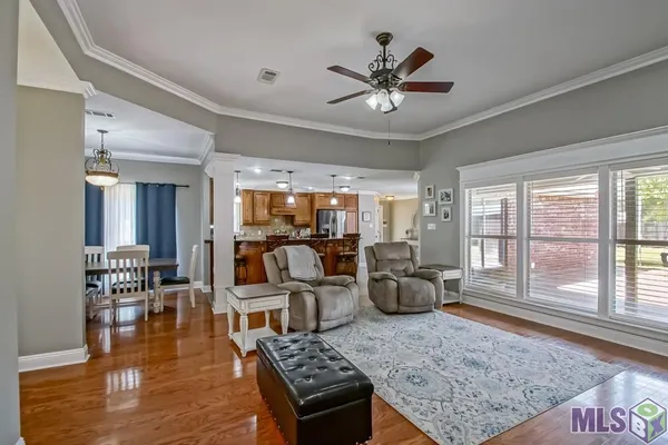 $390,000 | 11645 Greenwell Springs Port Hudson Road, Zachary, LA 70791