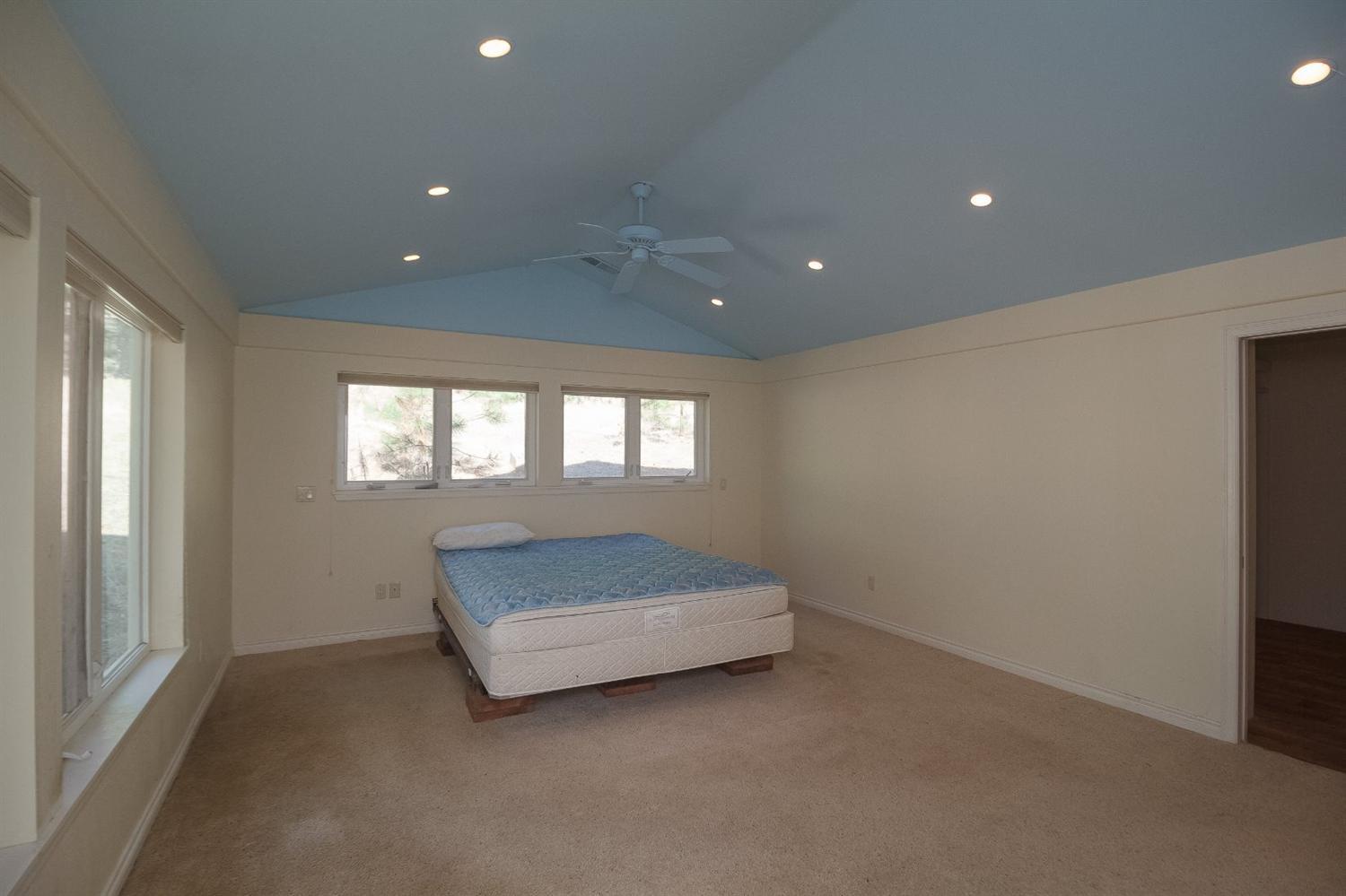 2105 Old Military Road Central Point, OR 97502 - Photo 15 of 18 Additional Photo