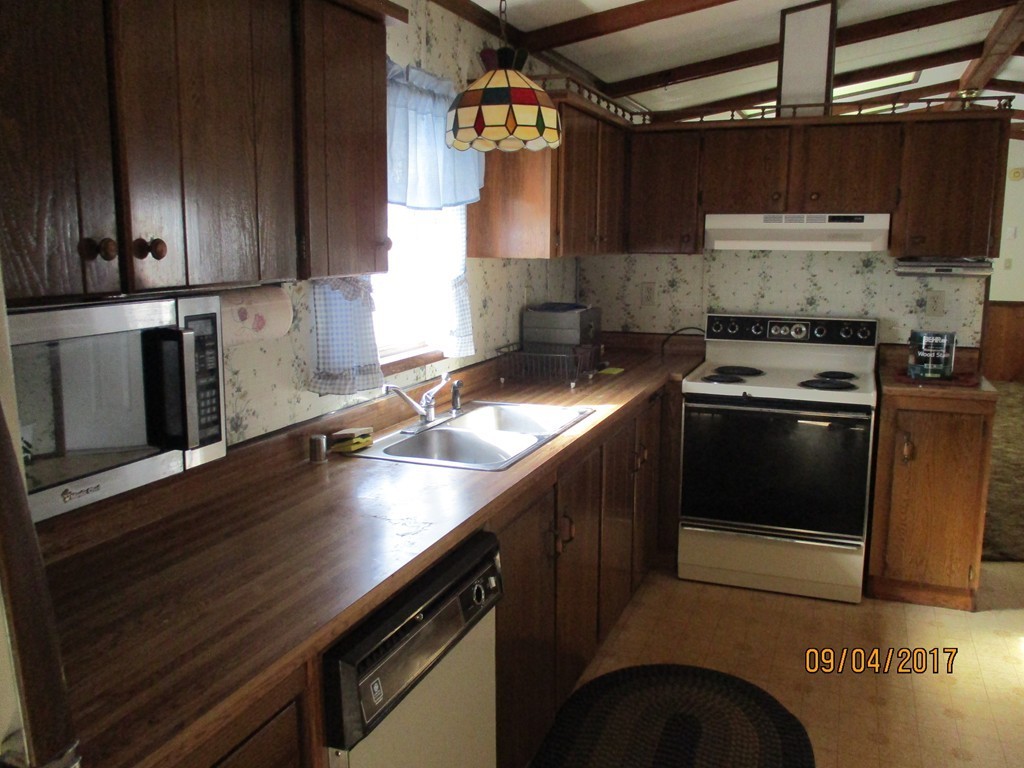 12 Puritan Road Taunton, MA 02780 - Photo 7 of 16 Gallery Image 7