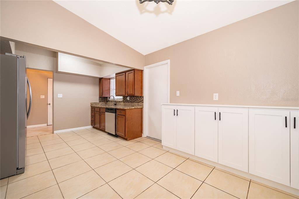 3913 Pine Ridge Road Orlando, FL 32808 - Photo 17 of 28 Gallery Image 17