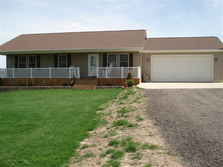 9905 South Shilton Road Portland, MI 48875 - Photo 1 of 22 Primary Photo