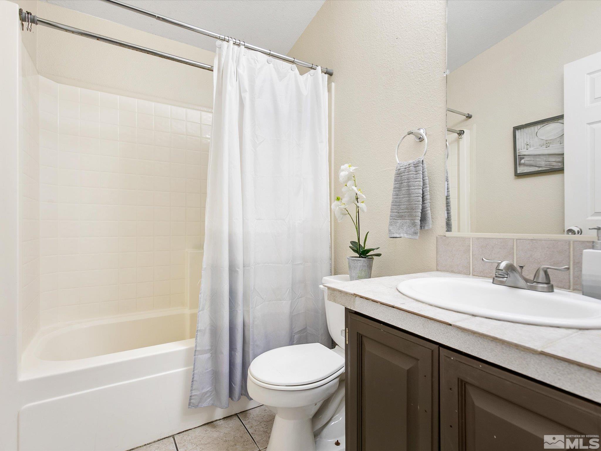 7631 Diamond Pointe Way Reno, NV 89506 - Photo 11 of 29 Photo 11