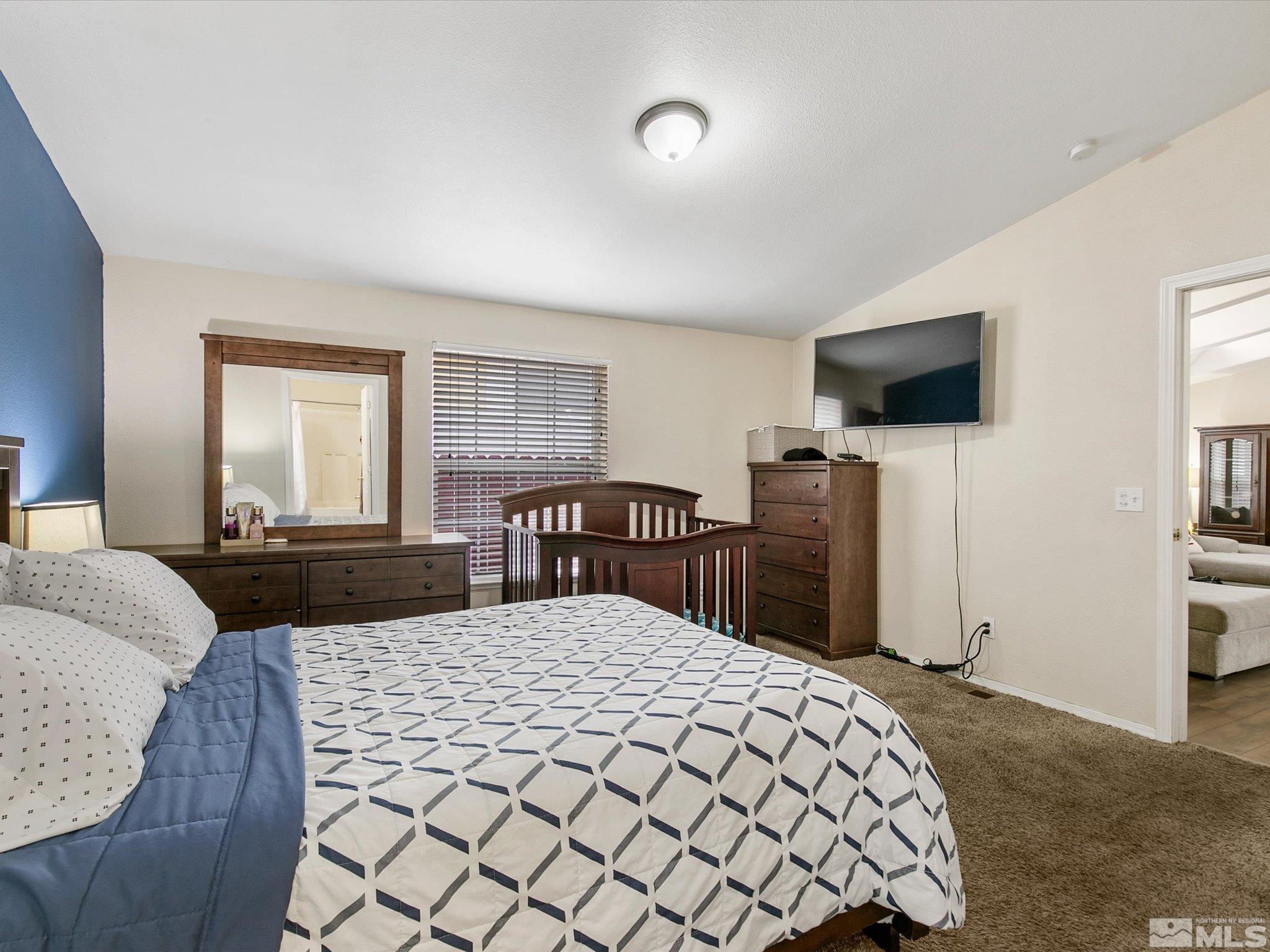 7631 Diamond Pointe Way Reno, NV 89506 - Photo 14 of 29 Photo 14
