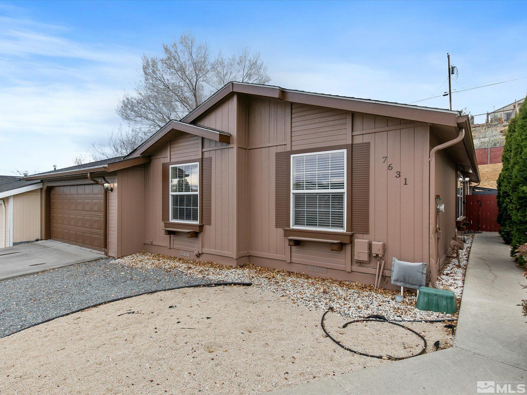 7631 Diamond Pointe Way Reno, NV 89506 - Photo 2 of 29 Photo 2