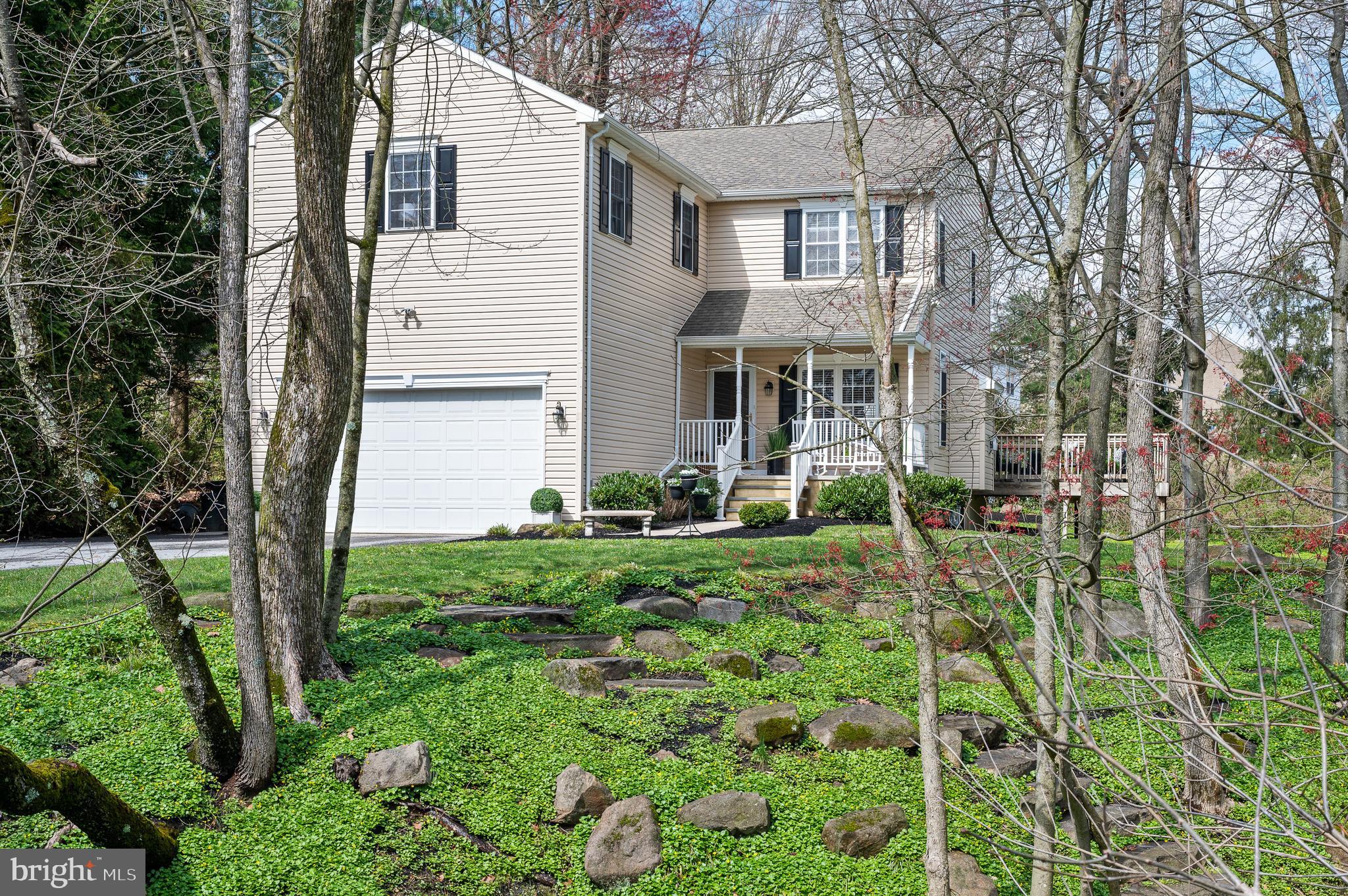 54 Oakford Road Wayne, PA 19087 - Photo 3 of 45