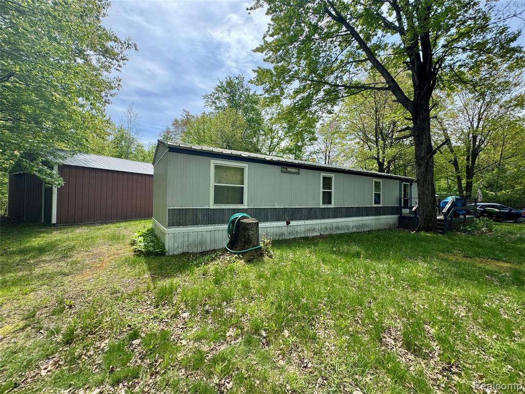 499 East Winegars Road Gladwin, MI 48624 - Photo 18 of 33 Gallery Image 18