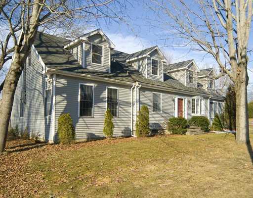 22 North Road Yarmouth, ME 04096 - Photo 15 of 15 Exterior Front.