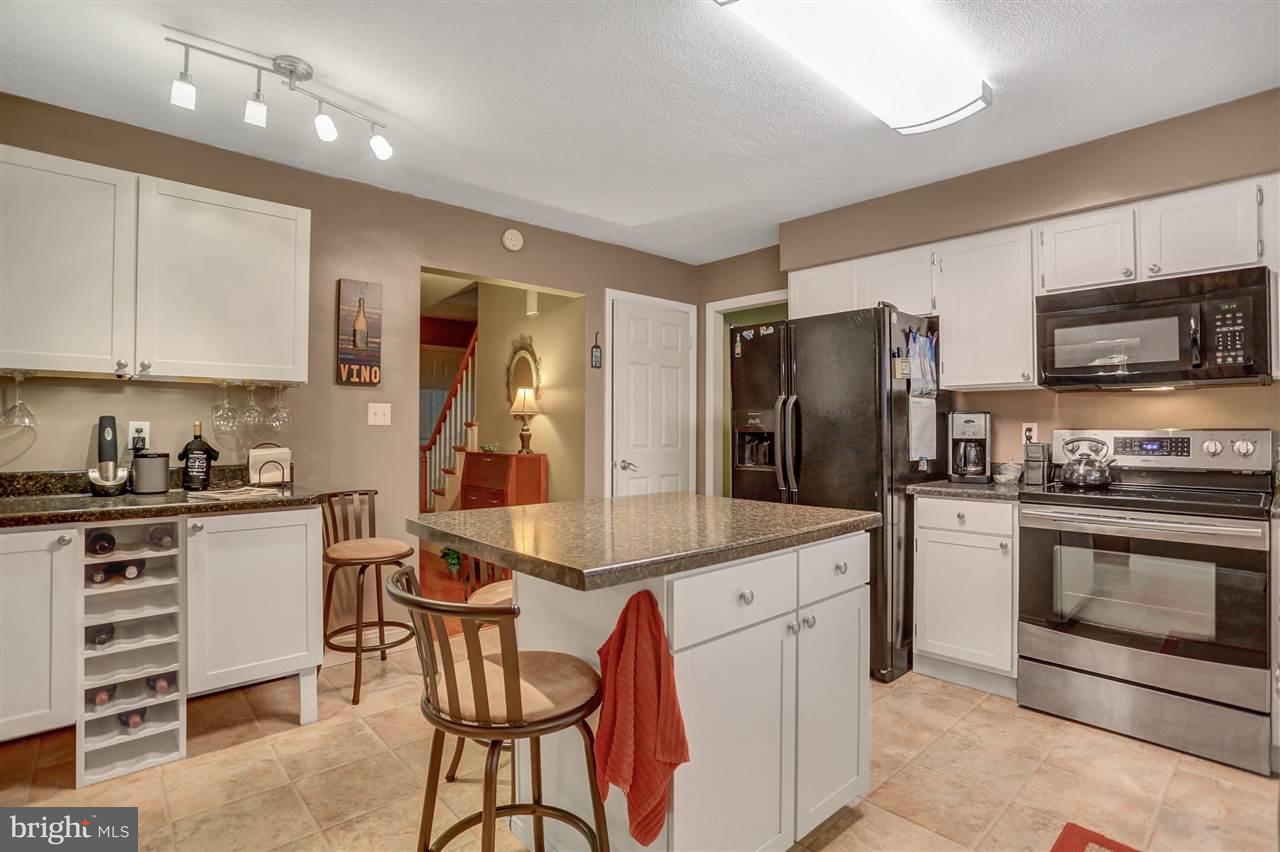 2135 Eden Road York, PA 17406 - Photo 10 of 34 Gallery Image 10