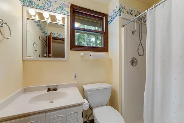 $799,500 | E4368 West Redstone Drive, La Valle, WI 53941