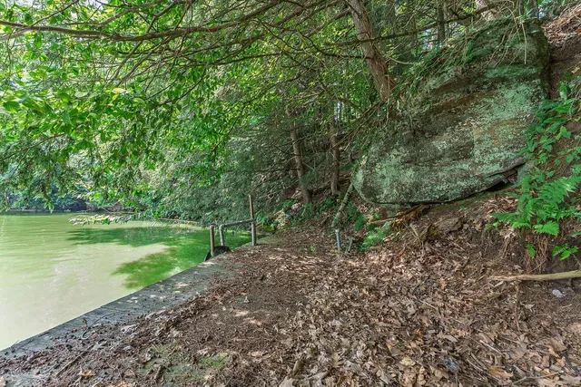 $799,500 | E4368 West Redstone Drive, La Valle, WI 53941