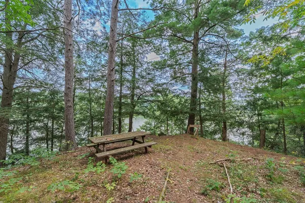 $799,500 | E4368 West Redstone Drive, La Valle, WI 53941