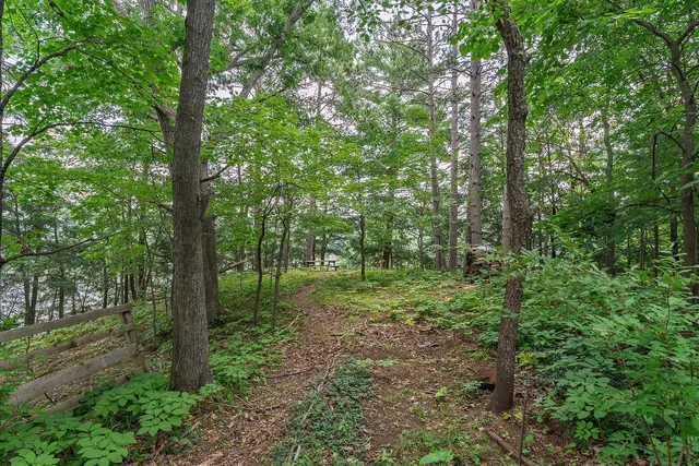 $799,500 | E4368 West Redstone Drive, La Valle, WI 53941