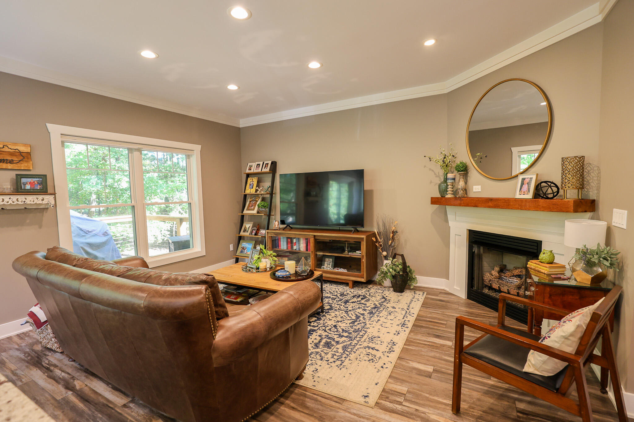 83 Fisher Road Benton, KY 42025 - Photo 8 of 37 Living Room