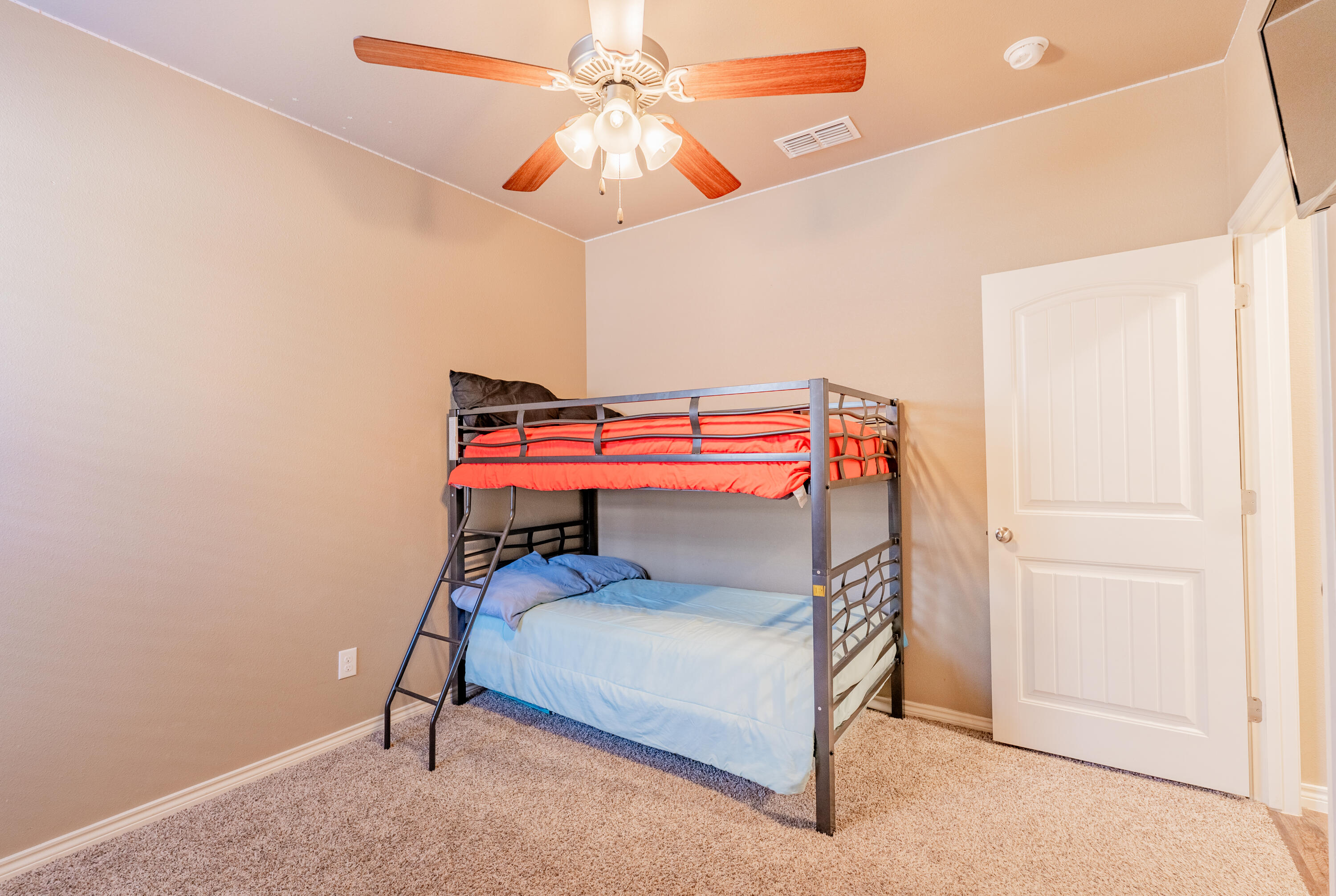 9805 Avenue R Lubbock, TX 79423 - Photo 21 of 38 DSC08577-HDR