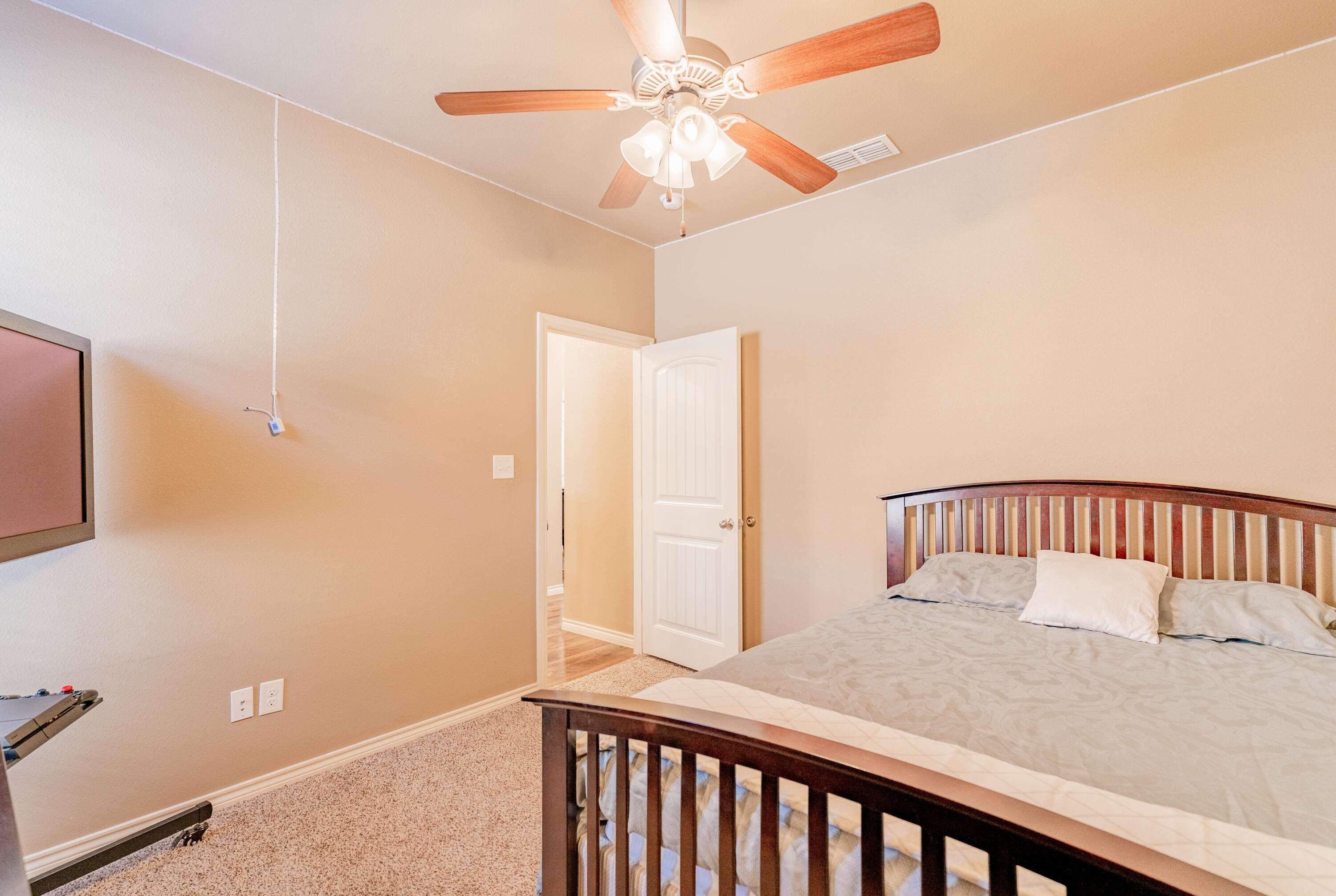 9805 Avenue R Lubbock, TX 79423 - Photo 27 of 38 DSC08595-HDR