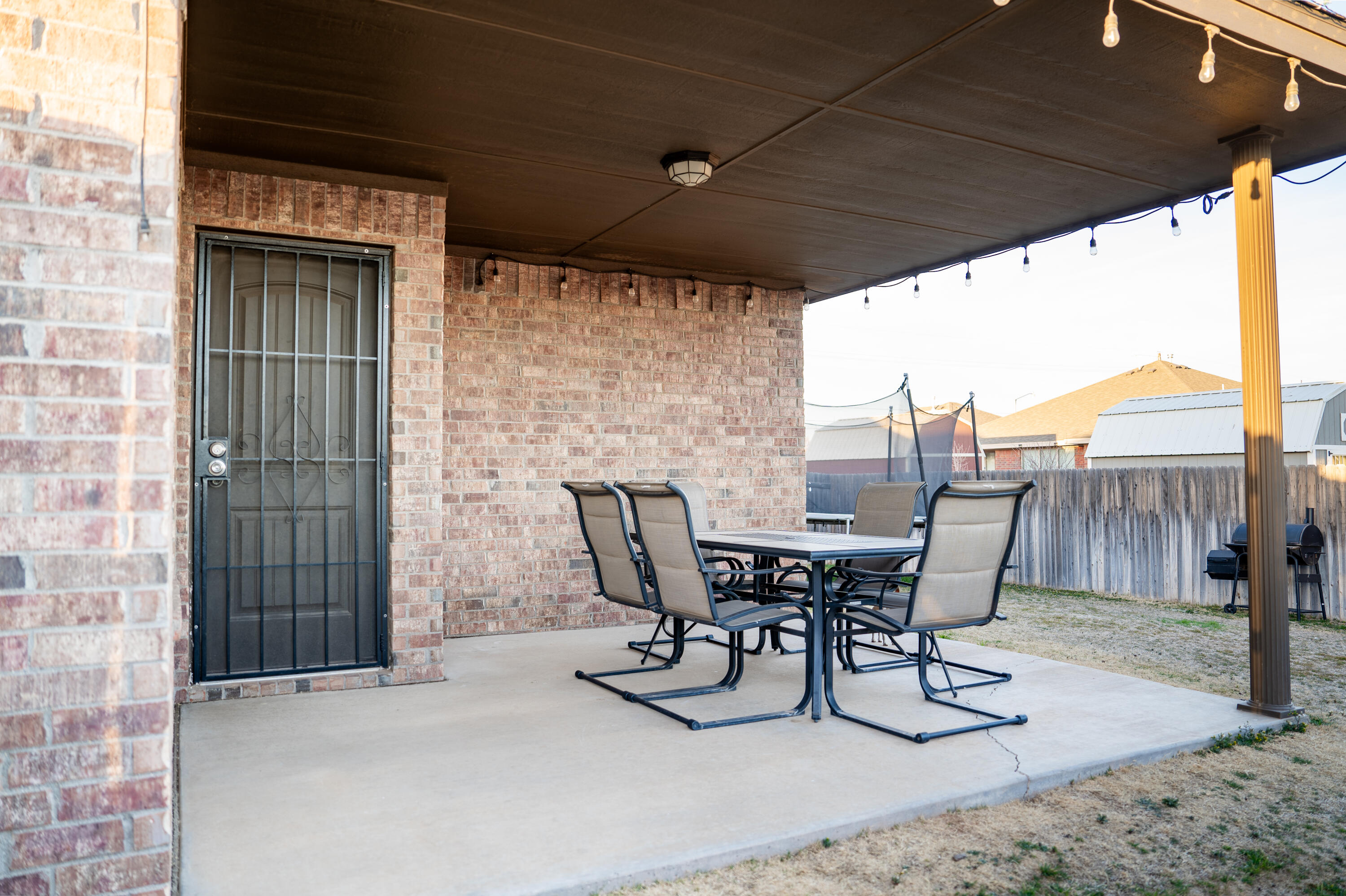 9805 Avenue R Lubbock, TX 79423 - Photo 36 of 38 DSC08072-HDR