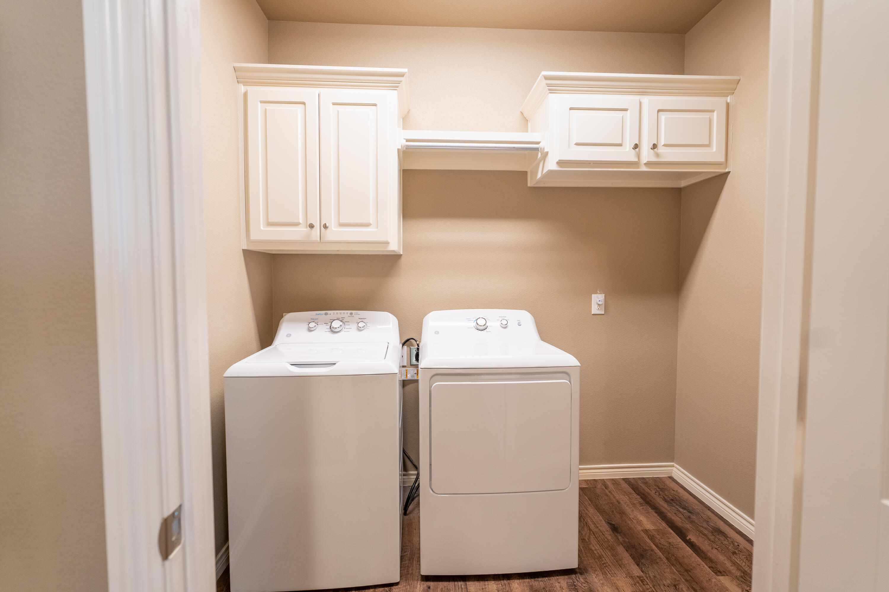 9805 Avenue R Lubbock, TX 79423 - Photo 5 of 38 DSC08640-HDR