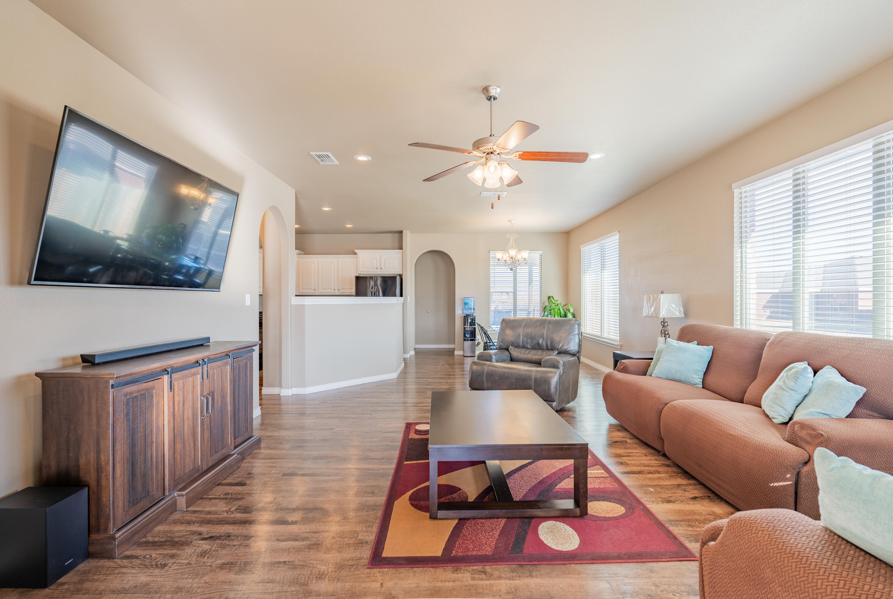 9805 Avenue R Lubbock, TX 79423 - Photo 7 of 38 DSC08502-HDR