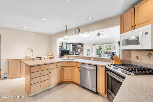 $699,900 | 611 Fisherman Place, Brick, NJ 08724