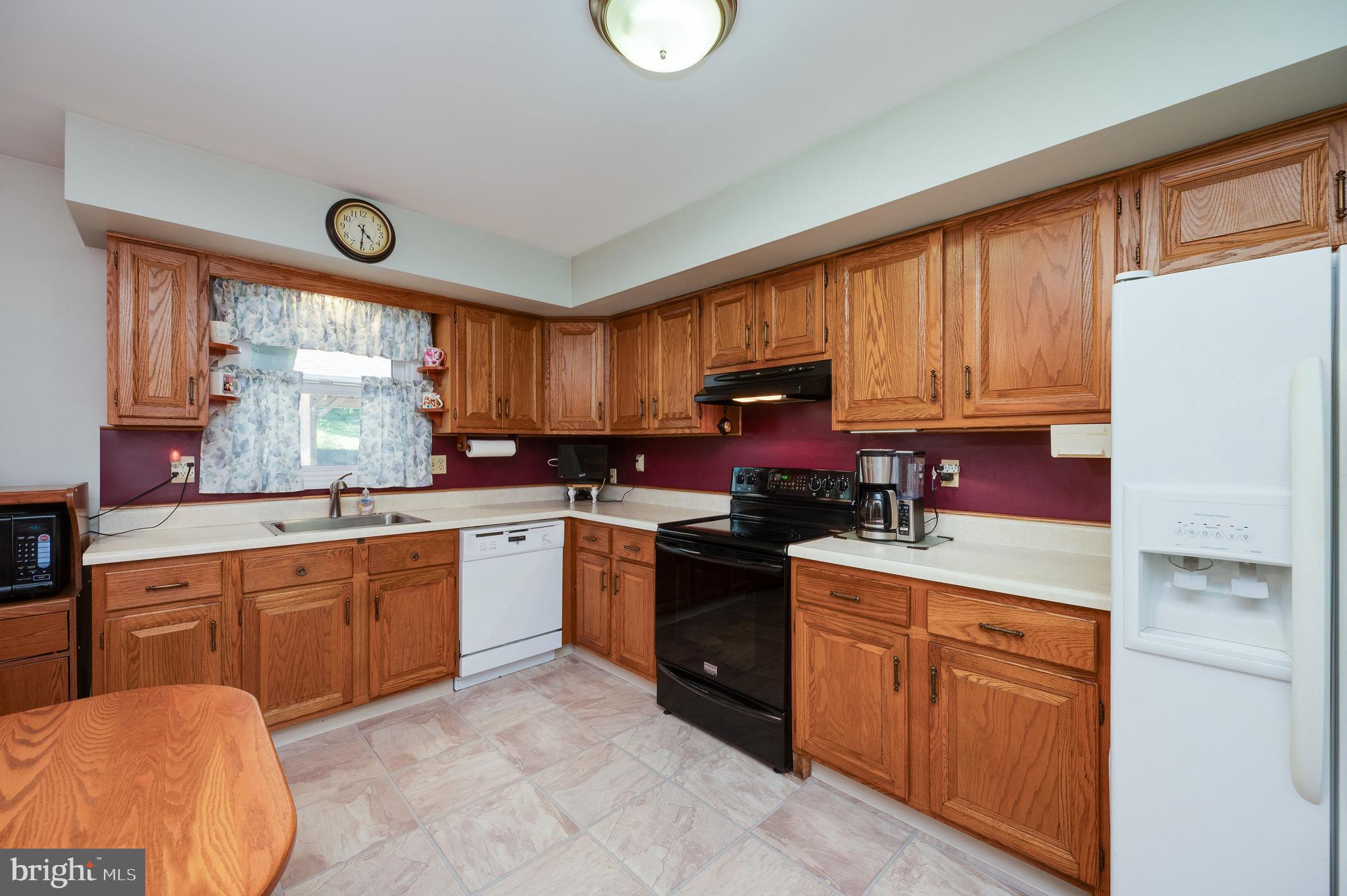 211 Haag Road Reading, PA 19606 - Photo 13 of 43