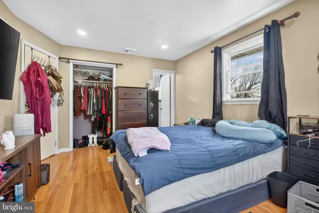 $499,900 | 2152 Amlisa Road, Nazareth, PA 18064