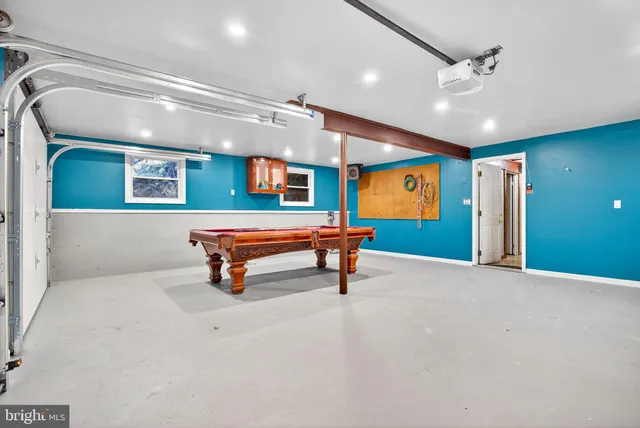 $499,900 | 2152 Amlisa Road, Nazareth, PA 18064