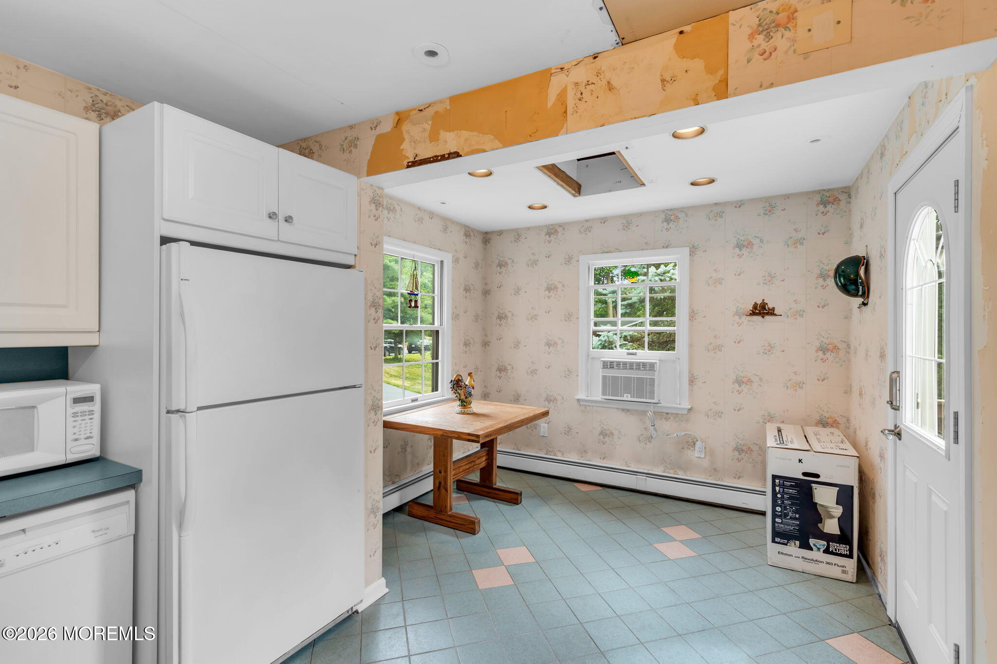 89 Oak Hill Road Middletown, NJ 07701 - Photo 30 of 62 31-web-or-mls-3F1A2923