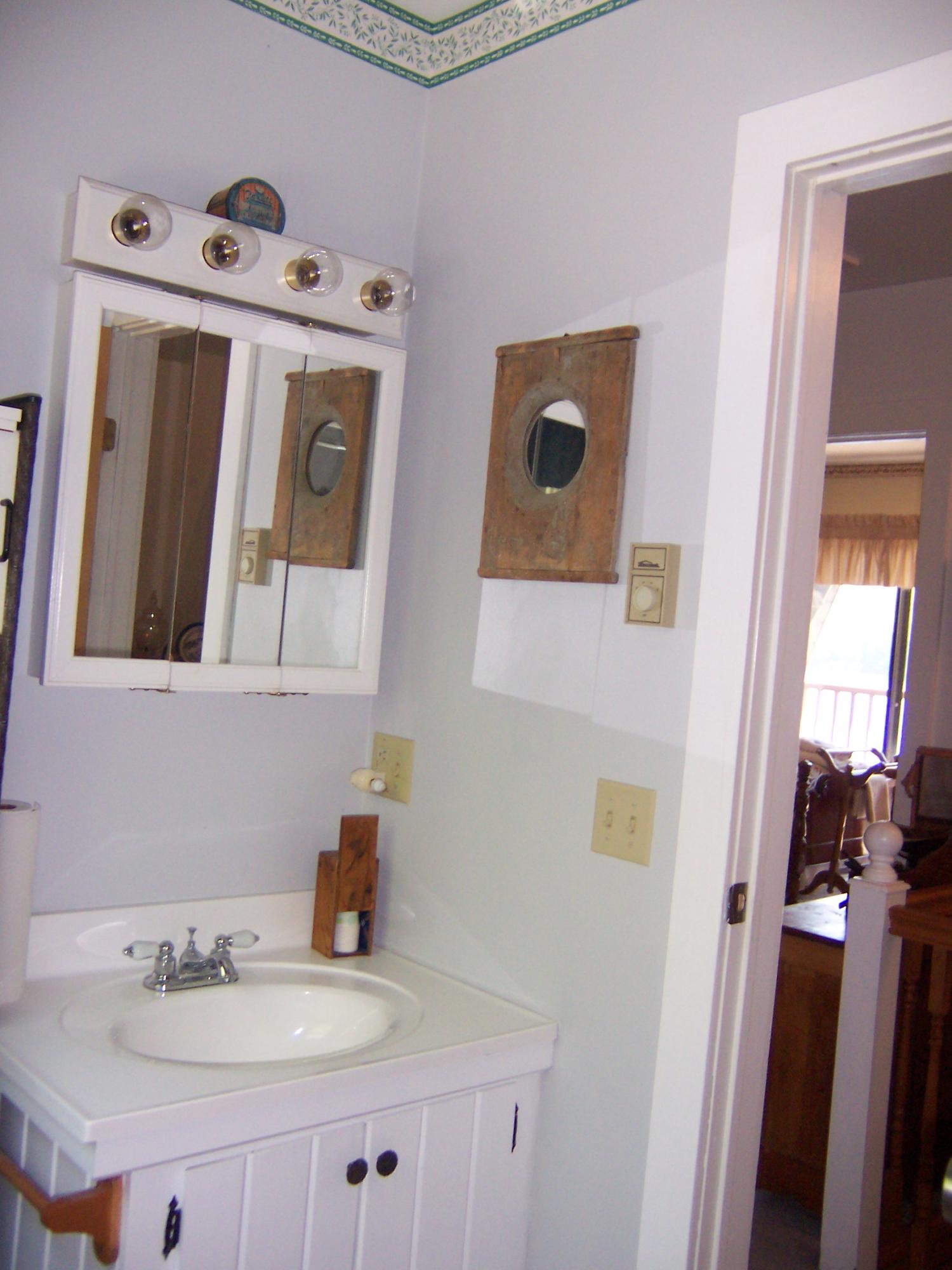 34 Vienna Shores Road Vienna, ME 04360 - Photo 22 of 35 2nd floor full bath 1