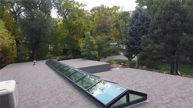 a view of a backyard with green space