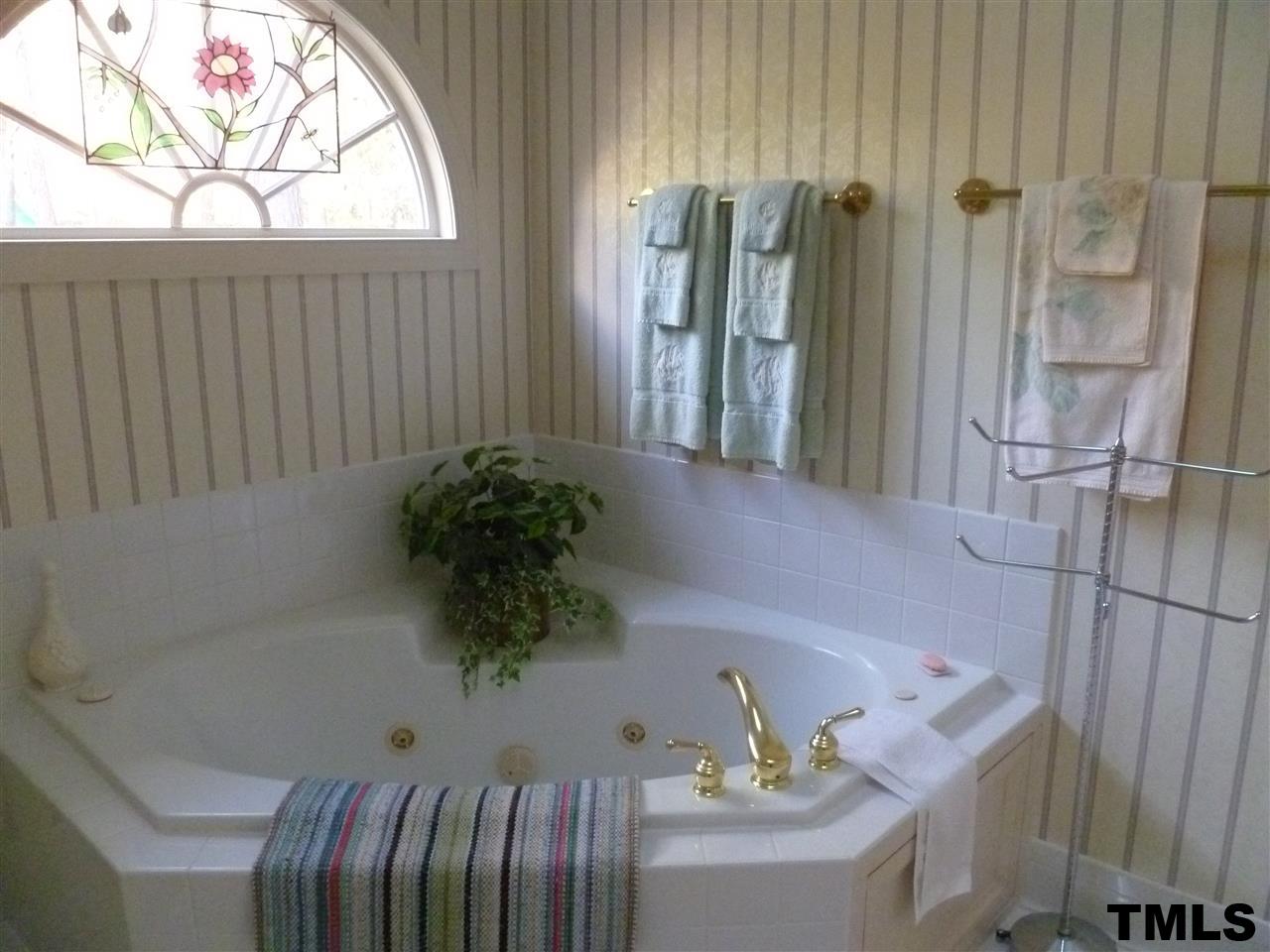 6108 Chatford Drive Raleigh, NC 27612 - Photo 11 of 12