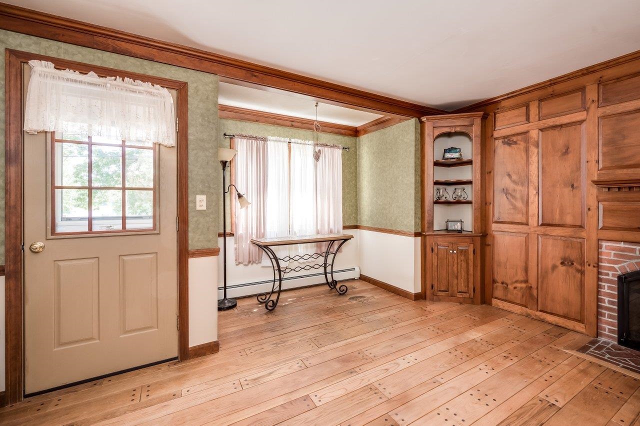 67 Langford Road Raymond, NH 03077 - Photo 13 of 34
