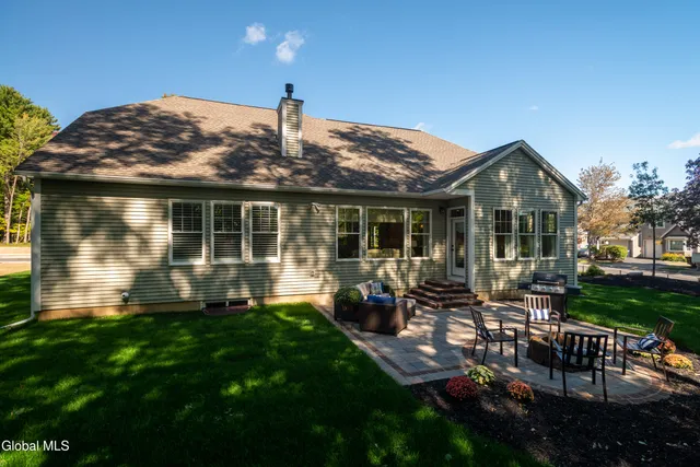 $808,900 | 3 Sagano Street, Wilton, NY 12866