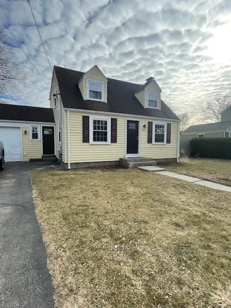 $2,800 | 94 Puritan Drive, Warwick, RI 02888