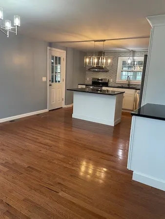 $2,800 | 94 Puritan Drive, Warwick, RI 02888